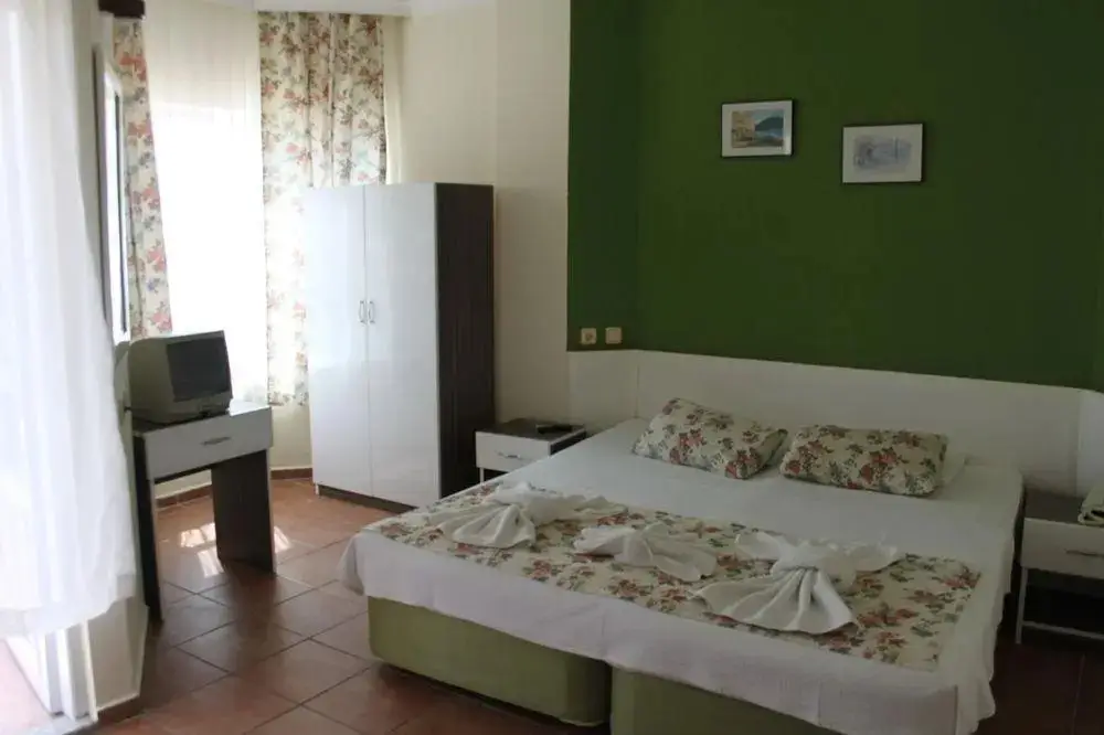 Анталья: Adresim Hotel
