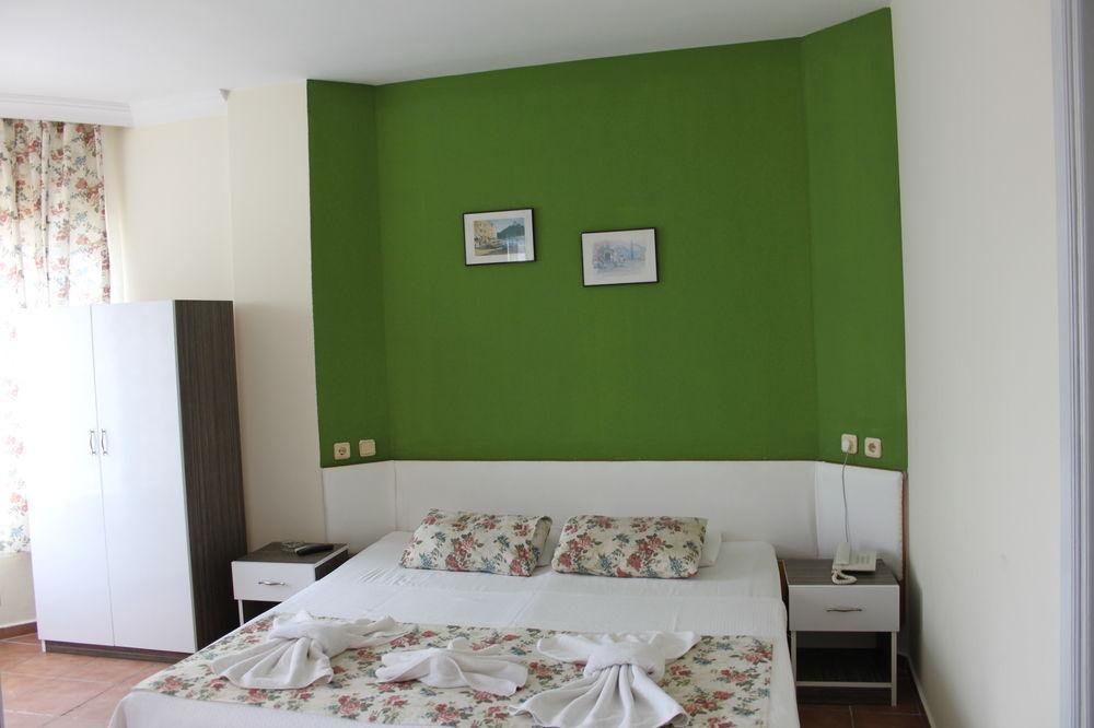 Анталья: Adresim Hotel