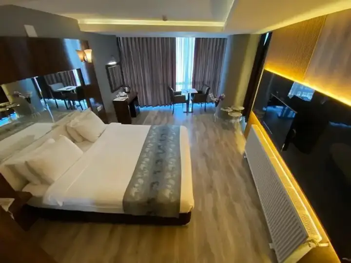 Усак: Usak Yucel Hotel