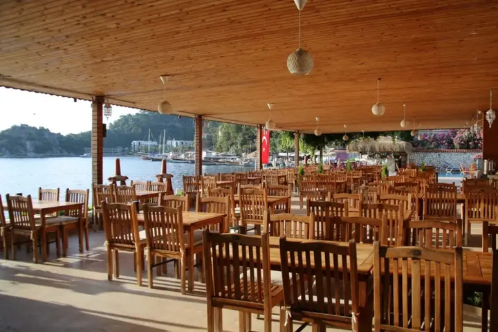 Турунч: Zeybek Hotel