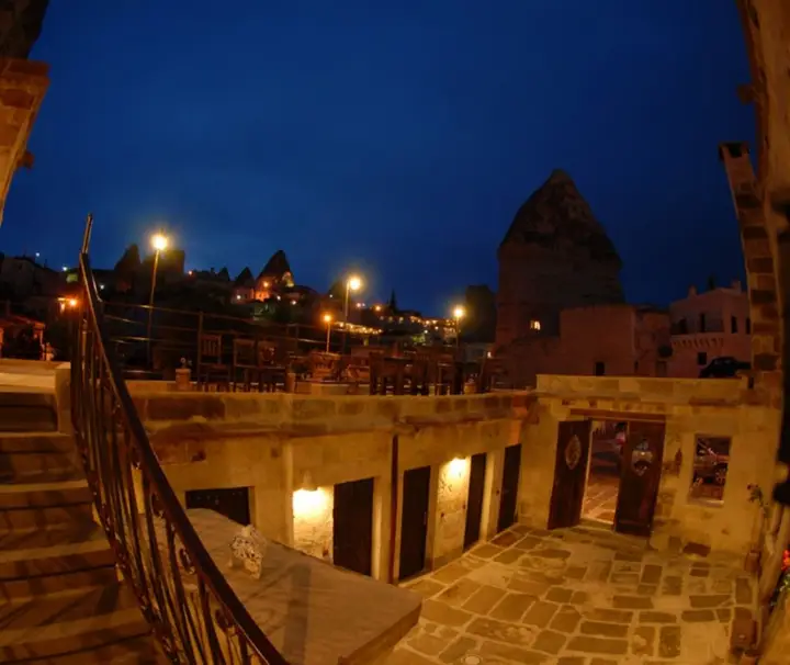 Гёреме: Göreme Cave Suites