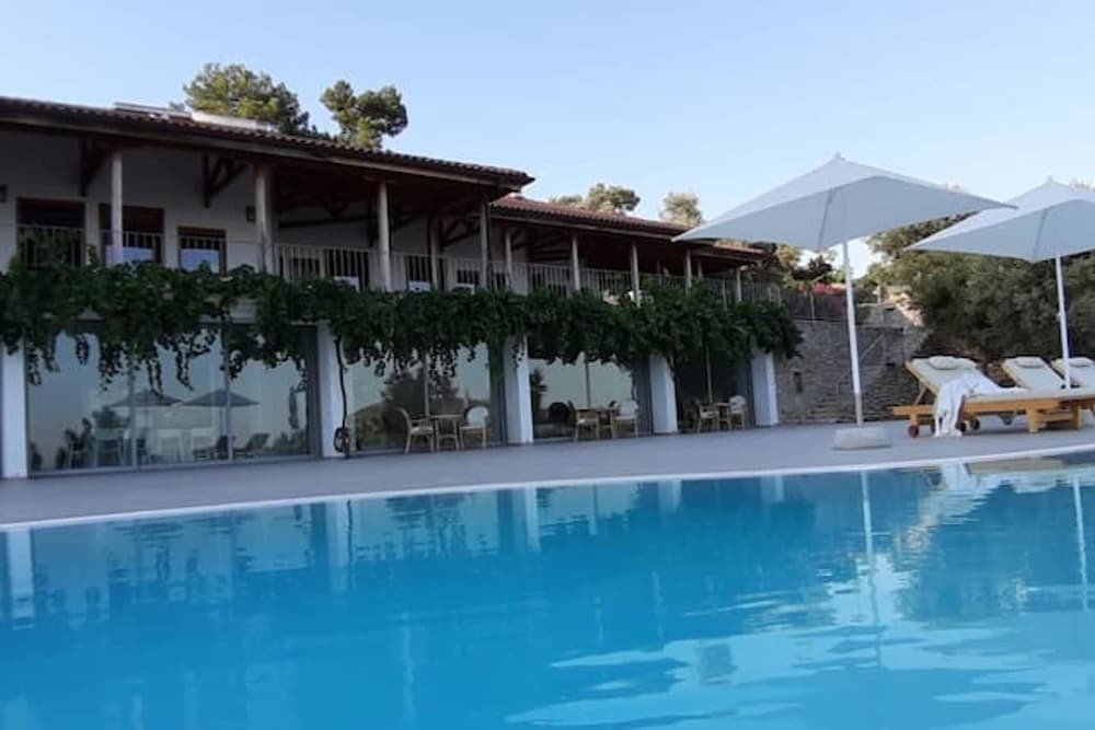 Датча: Villa with 5 Bedrooms in Datça, with Wonderful Sea View, Private Pool, Enclosed Garden - 2 Km From the Beach