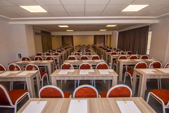 Анкара: Hotel Akpinar