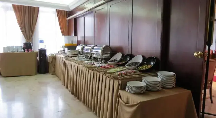 Анкара: Hotel Akpinar