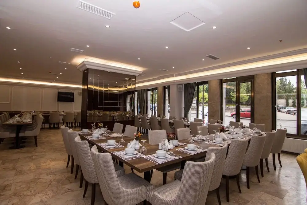Анкара: Hotel Akpinar