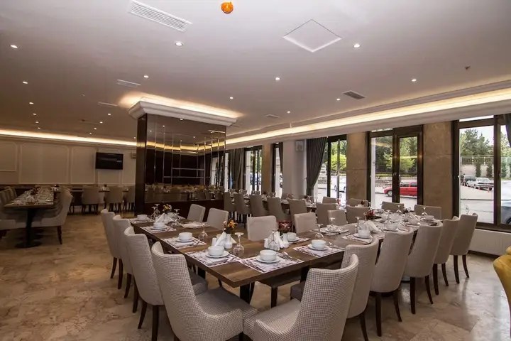 Анкара: Hotel Akpinar