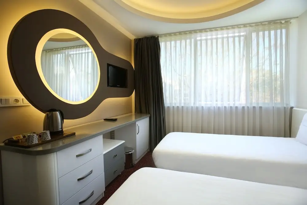 Анталья: IS Hotel