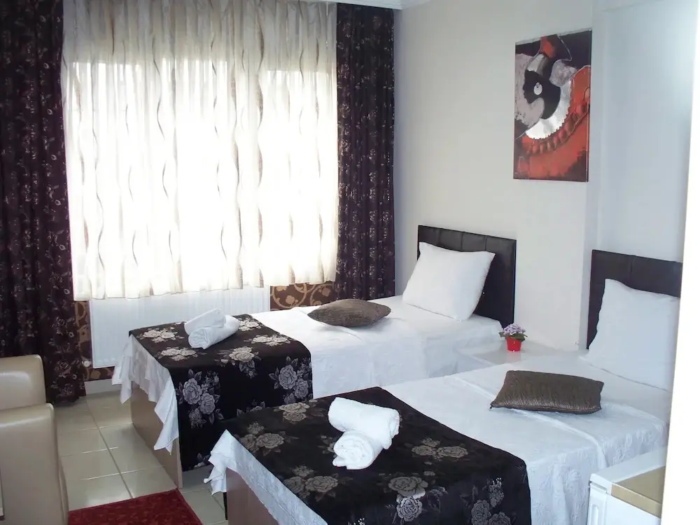 Чешмели: Gozde Pansiyon Otel