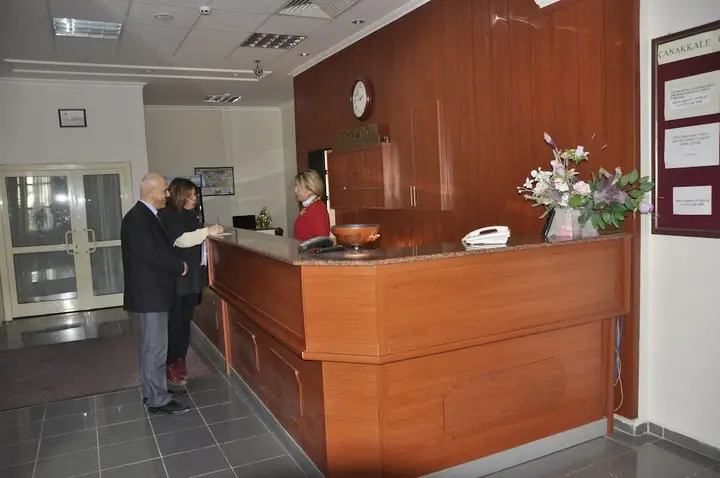 Гузеляли: Canakkale Uygulama Oteli