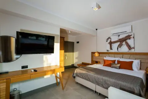 Yalıpark Beach Hotel — фото 1