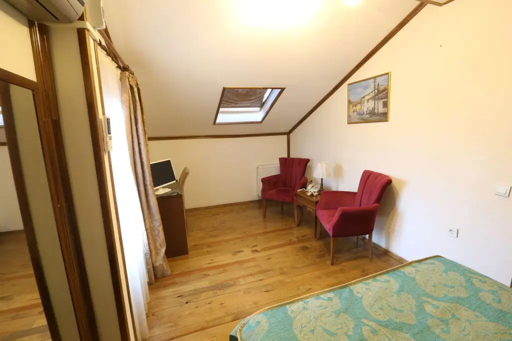 Анкара: Hotel Ankatra
