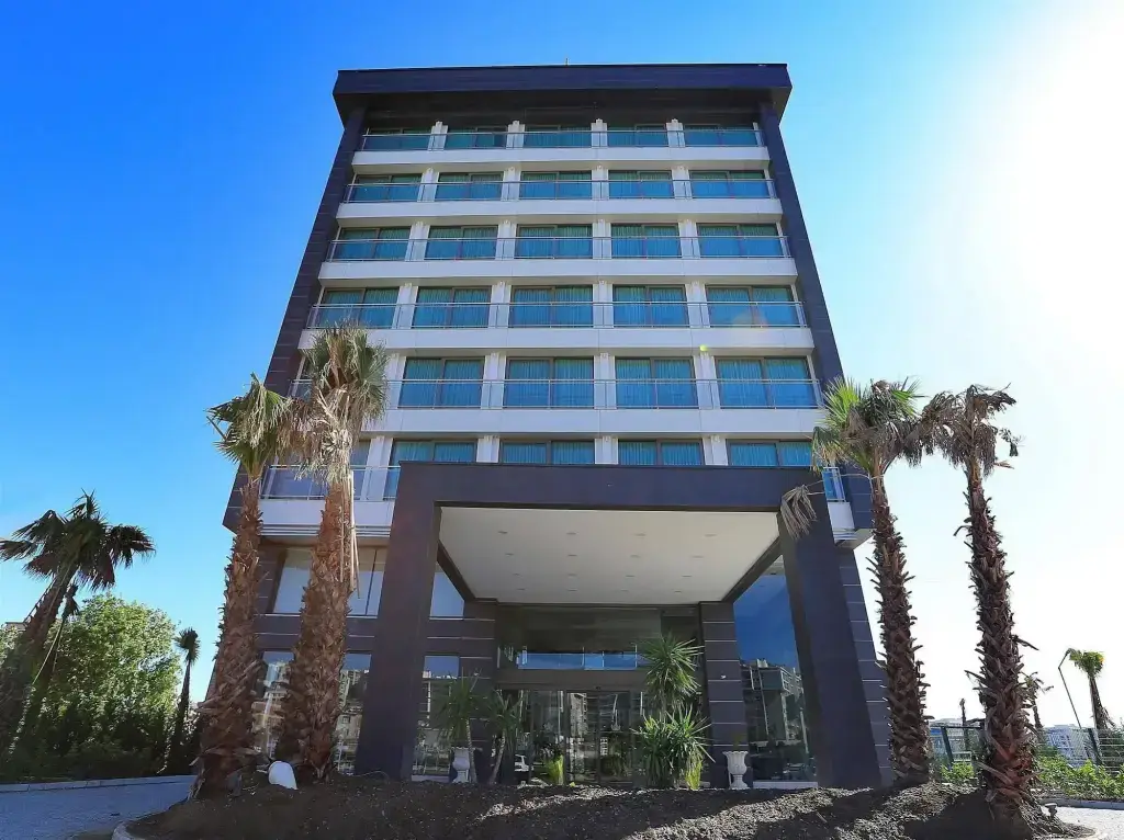 Best Western Premier Karsiyaka Convention & Spa Hotel — фото 1