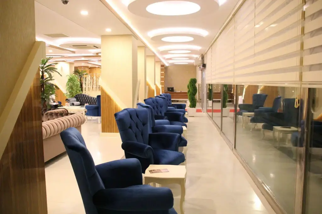 Батман: Hotel Izgi Turhan