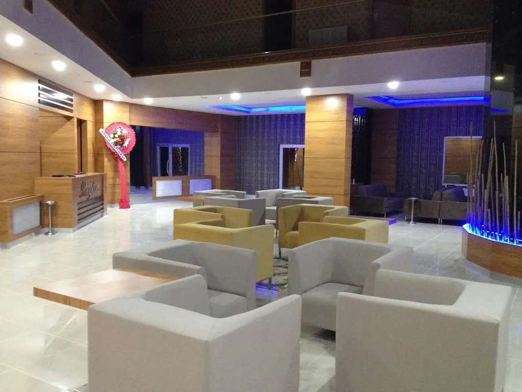 Богазкале: Grand Surmely Business Hotel