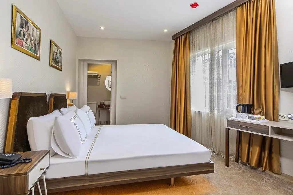 Стамбул: Almina Guest House