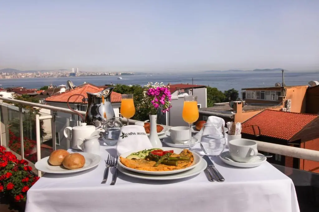 Стамбул: Almina Guest House