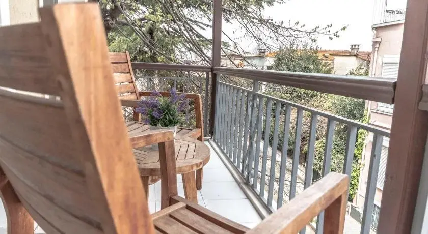 Бююкада: Büyükada Apart Hotel - Yeni Apart