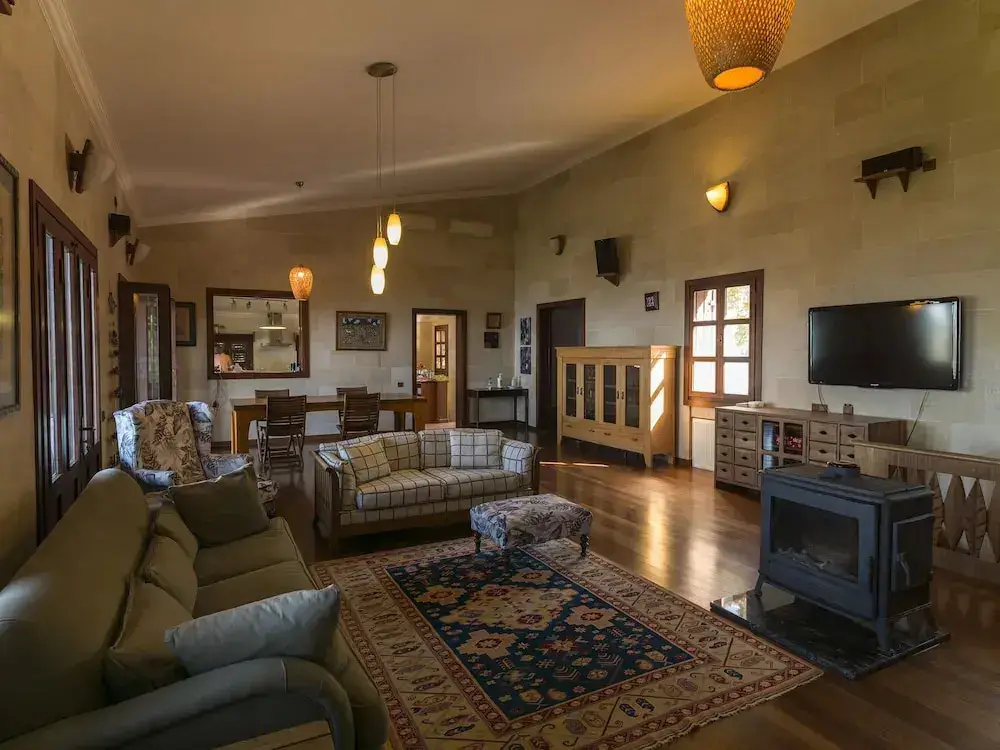 Датча: Villa Vino