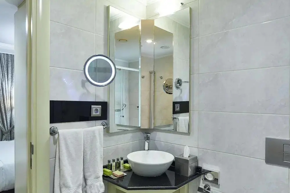 Измир: Double Tree By Hilton Izmir Alsancak