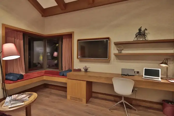 carousel image 5