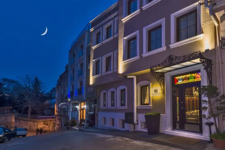 Стамбул: Four Doors Hotel