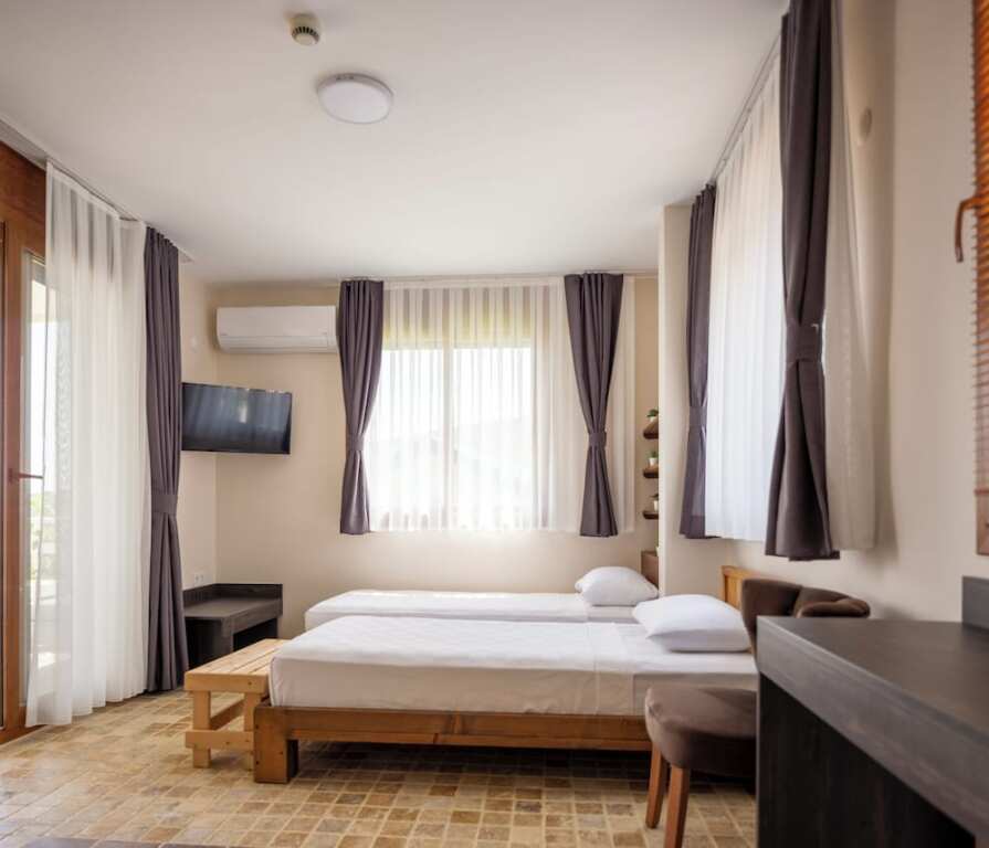 Чешме: Çeşmekeş Hotel