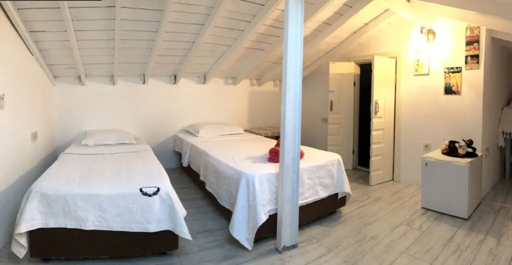 Чешме: Umit Ev Otel