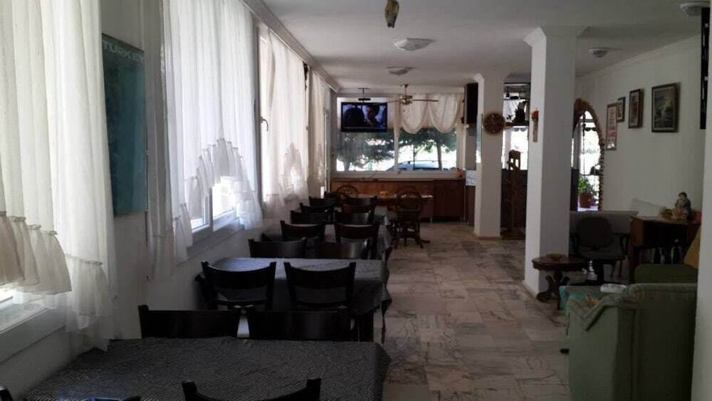 Гюмюльдур: Kartur Hotel