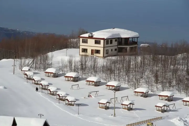 Кайели: Бунгало Handüzü Tatil köyü
