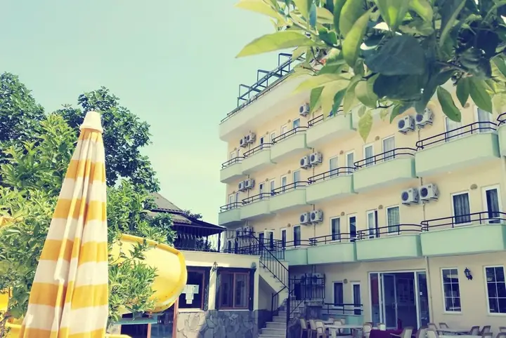 Бельдиби: Asia Hotel