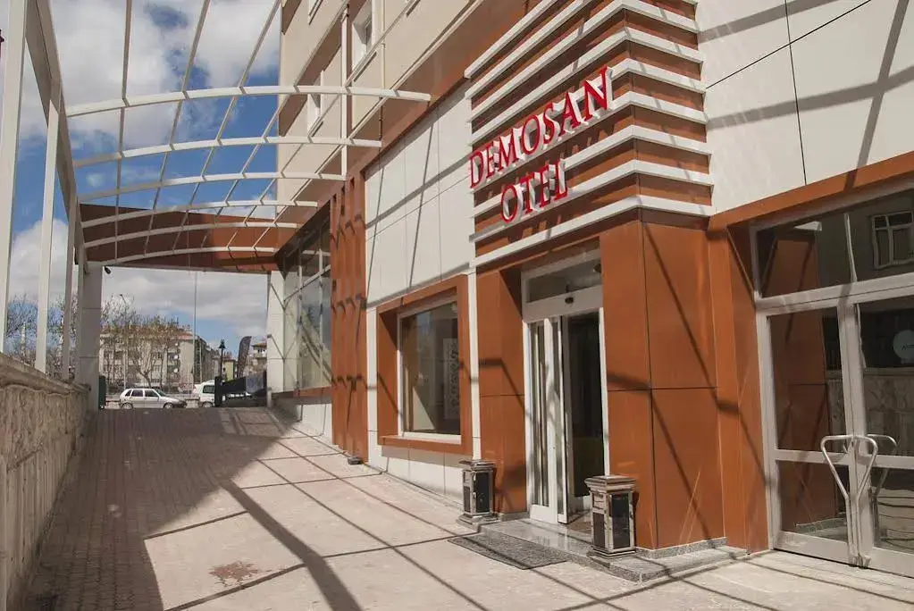 Конья: Demosan City Otel