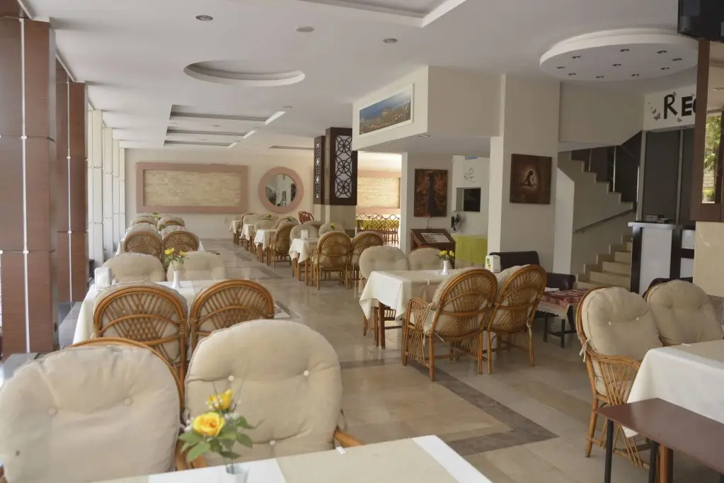 Saray Apart Hotel — фото 1