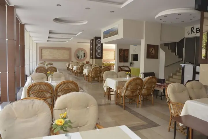 Аланья: Saray Apart Hotel