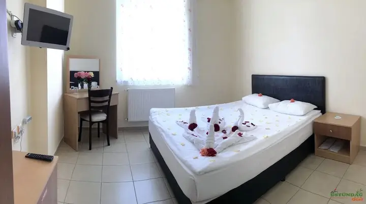 Испарта: Ustundag Otel
