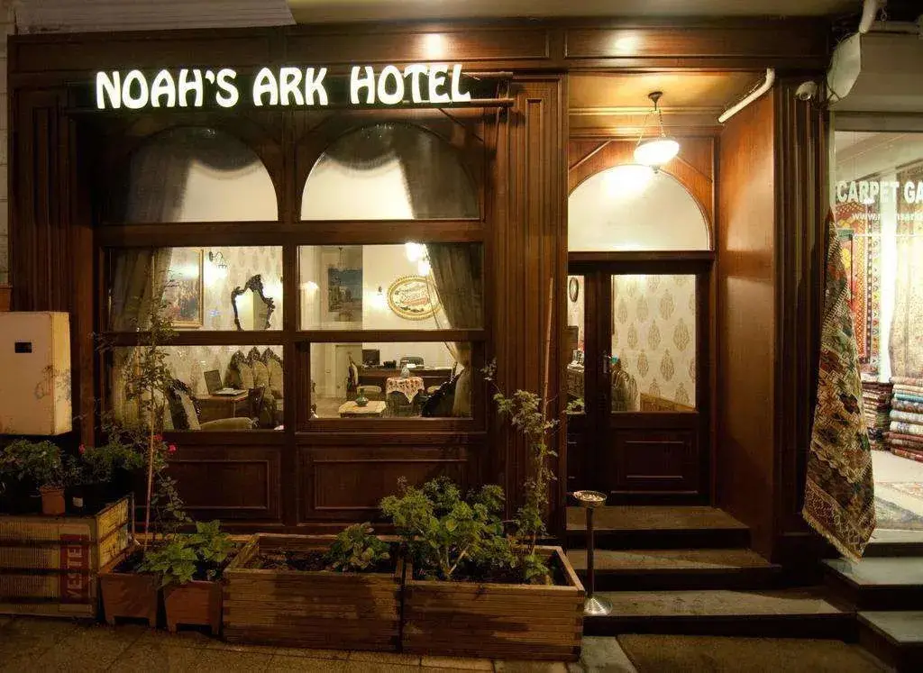 Стамбул: Noahs Ark Hotel