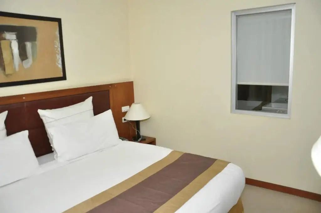 carousel image 3