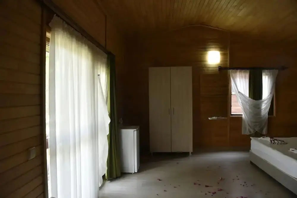 Чиралы: Serenity Bungalows