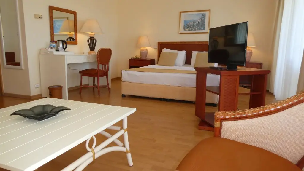 Кумлуджа: Presa Di Finica Hotel & Suites