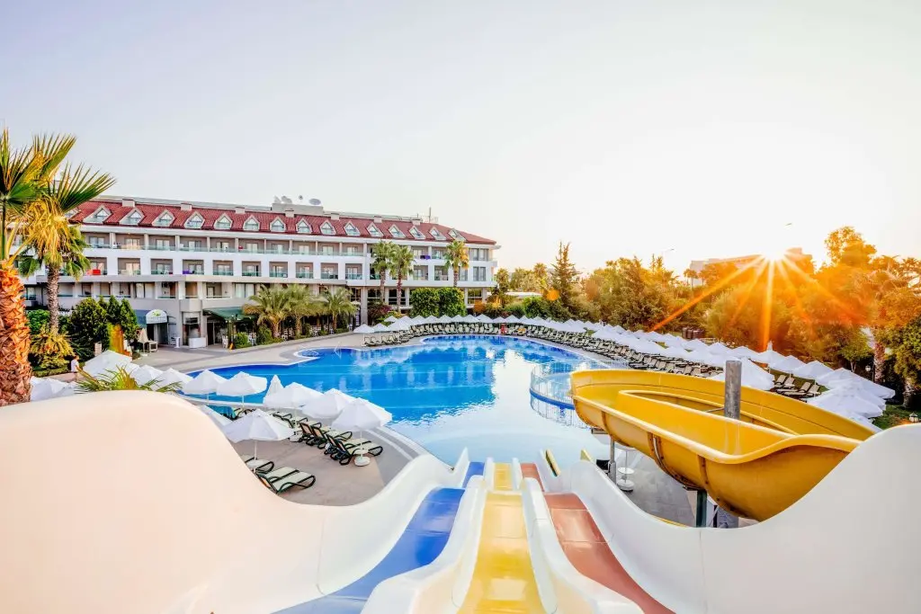 Гёйнюк: Greenwood Kemer Resort