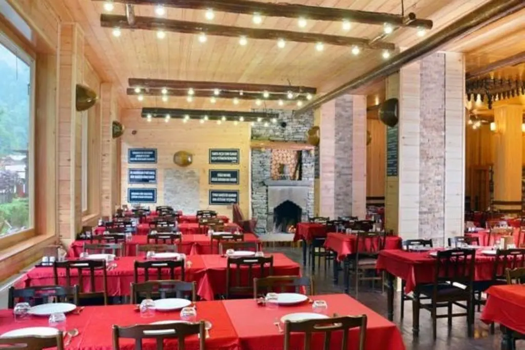 Трабзон: Inan Kardesler Hotel