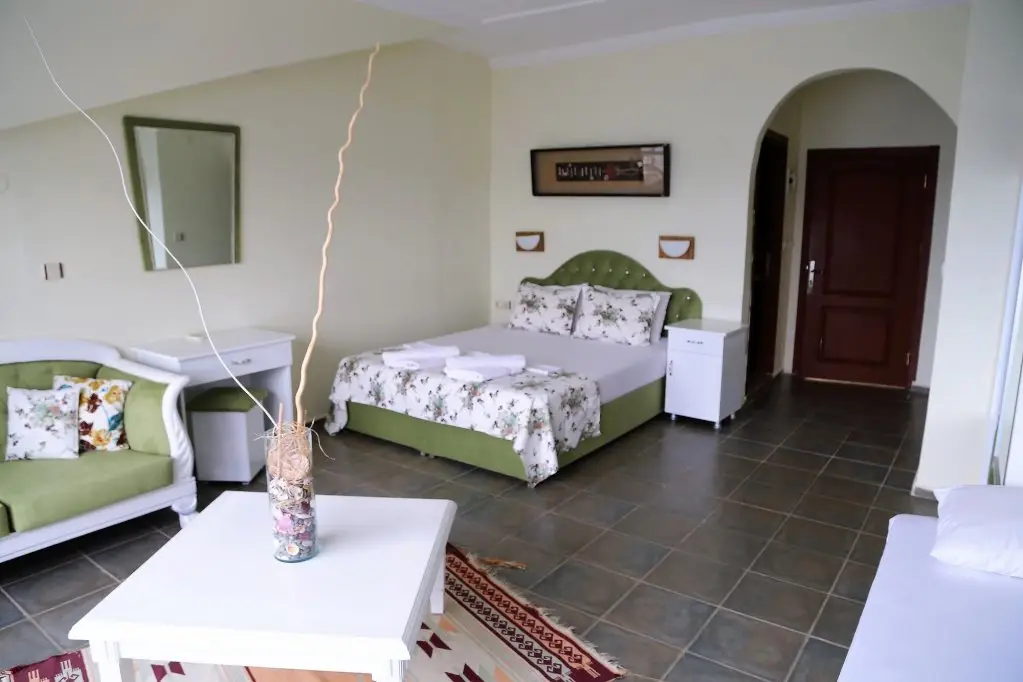 Бозбурун: Dolphin Hotel