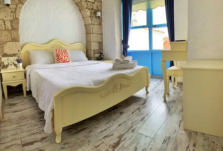 Чешме: Rue d'Azur Alacatı