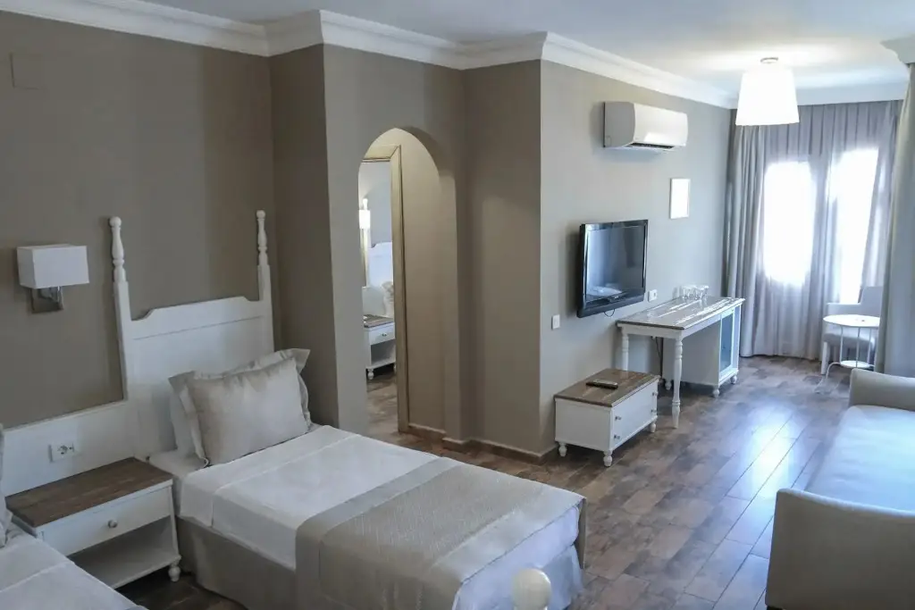 Атакент: Olbios Marina Resort