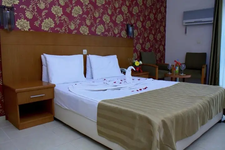 Кушадасы: Hotel Santur