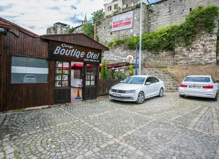 Бартын: Karya butik otel