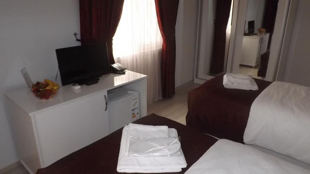 Бартын: Sindoma Hotel