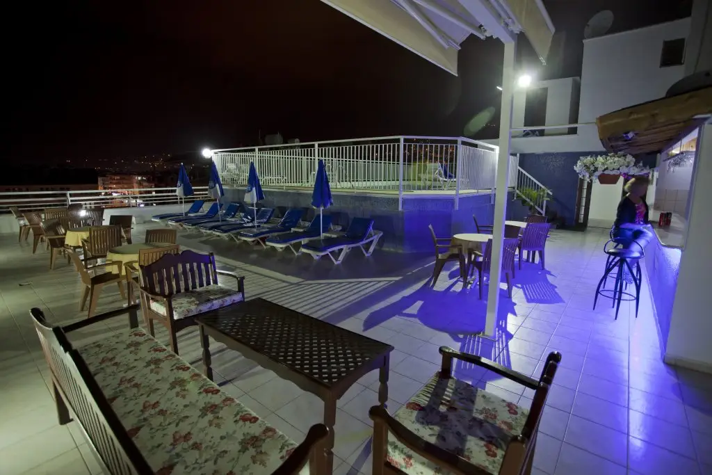 Аланья: Kleopatra Aytur Apart Hotel