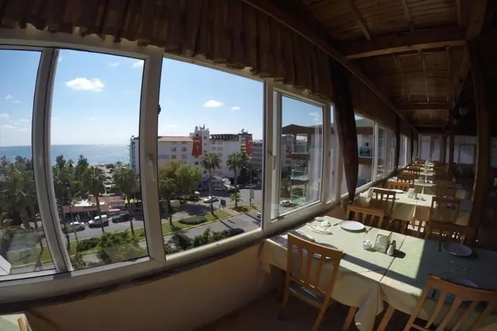 Гёчек: Hotel Vanilla