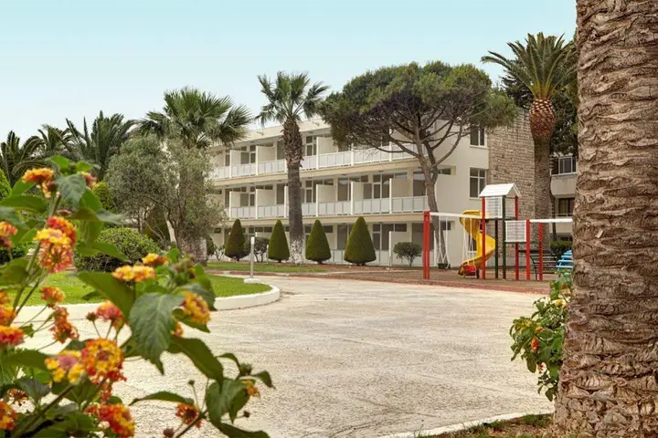 Чешме: Miplaya Otel By Corendon