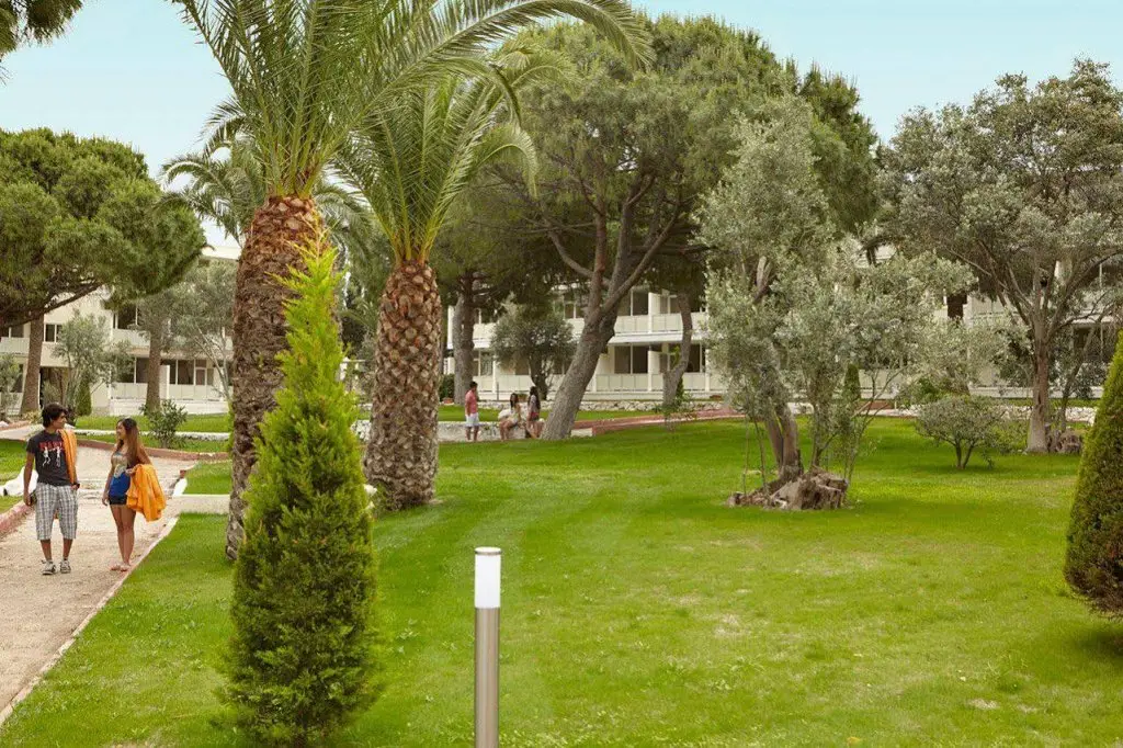 Чешме: Miplaya Otel By Corendon